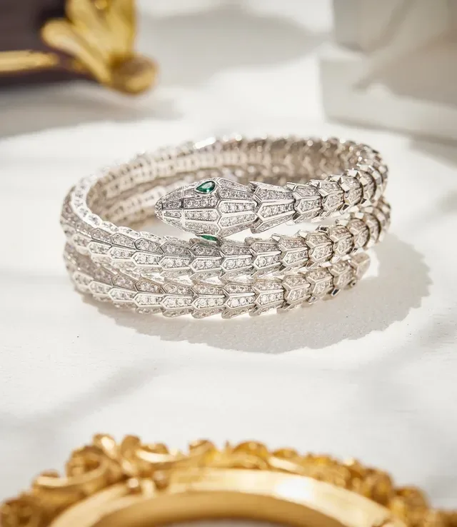 Bvlgari Serpenti Triple-Coil Pavé Diamond and Emerald Bracelet 4