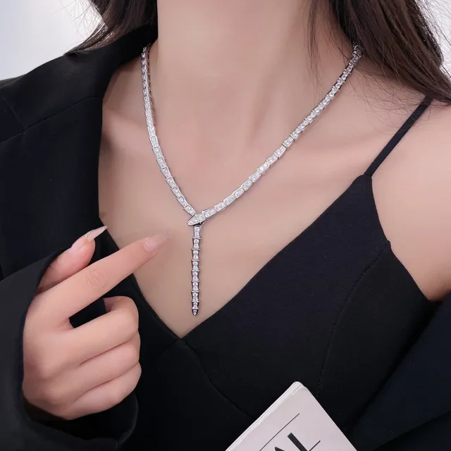 Bvlgari Serpenti Viper Pavé हीरा चाँदी का हार 6