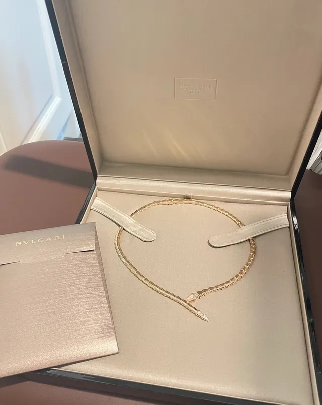 Bvlgari Serpenti Oro Amarillo Pavé Diamond collar serpiente 5