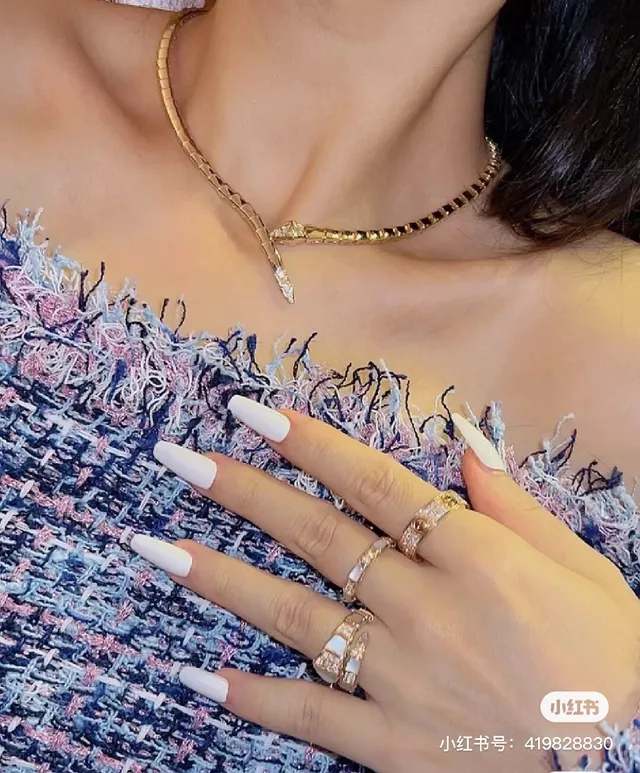 Bvlgari Serpenti Oro Amarillo Pavé Diamond collar serpiente 8