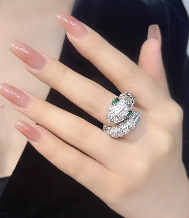 Bvlgari Silver Green Coiled Serpent Pavé Diamond Scales Ring 2
