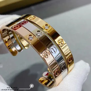 Cartier سوار مفتوح ذهب فضة نقش براغي