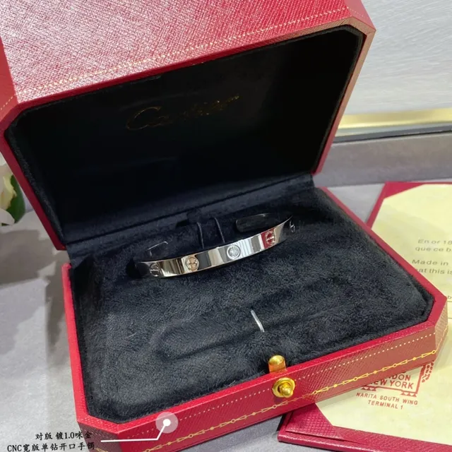 Cartier Gold Silver Open Bangle Screw-Motif Bracelet 3