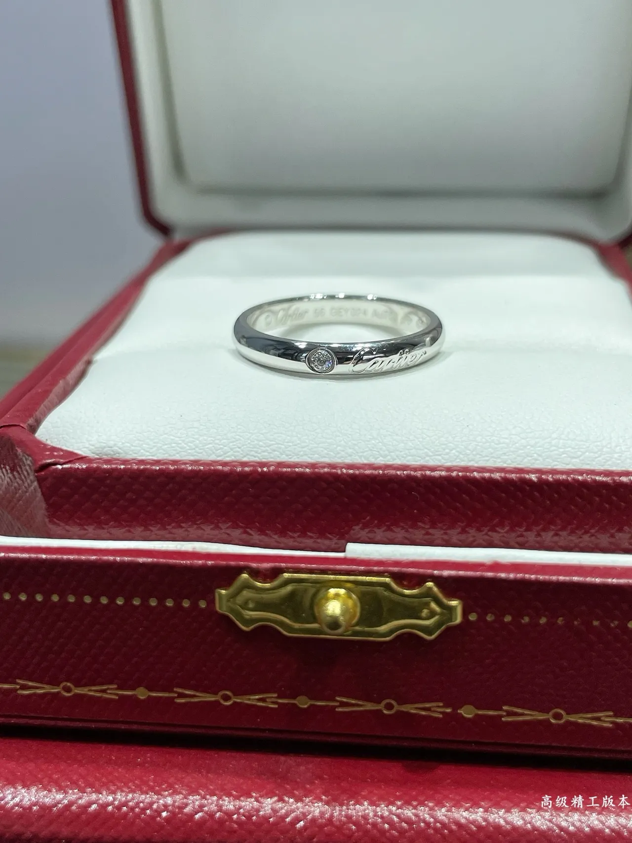 Cartier Juste un Clou Anel de metal polido em ouro e prata com diamante central único 4