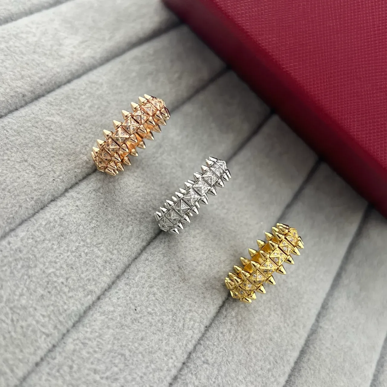 Cartier Juste un Clou Gold Silver Spiked Crown Motif Pavé-Set Triangular Facets Ring 2