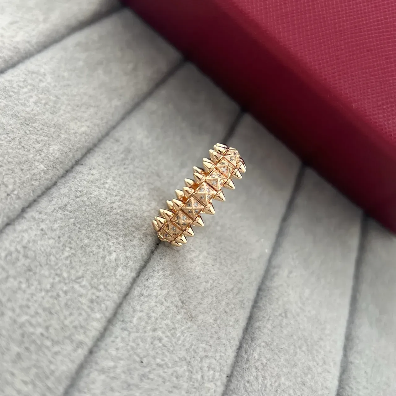Cartier Juste un Clou Gold Silver Spiked Crown Motif Pavé-Set Triangular Facets Ring 5
