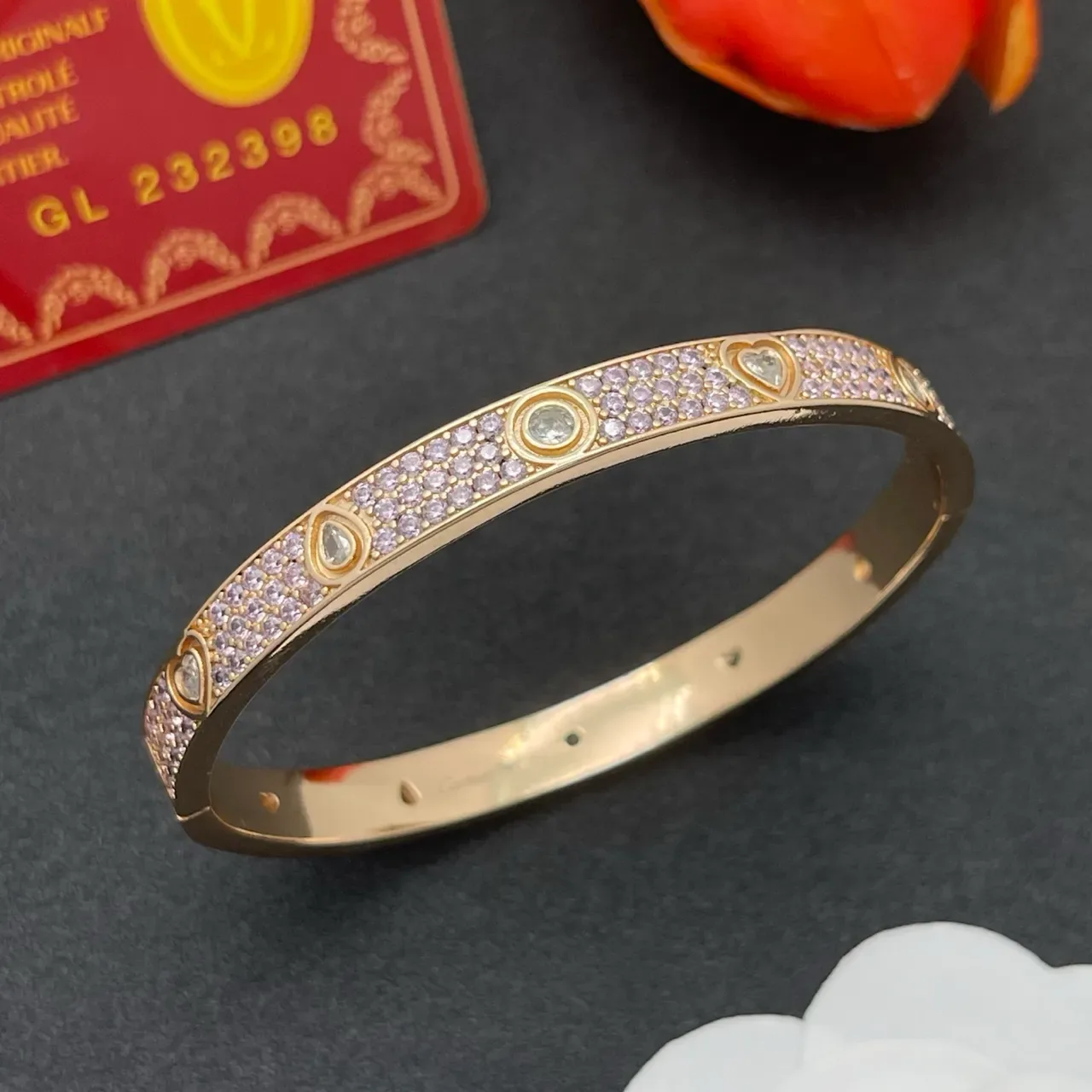 Cartier Juste un Clou 镶嵌淡紫色水晶玫瑰金手链 7