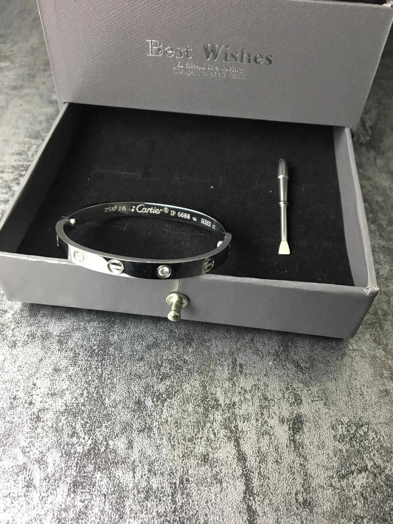 Cartier Love Bracelet pulsera de metal blanco pulido con motivo de tornillo 3