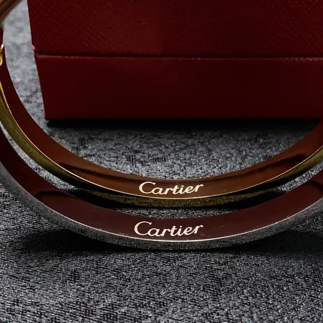 Cartier Love سوار ذهب وفضة مفصل مصقول من المعدن 6