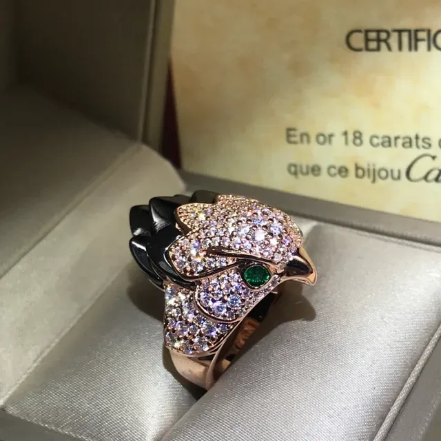 Cartier Panthère Panther Head Pavé Diamond Emerald Onyx Ring 2