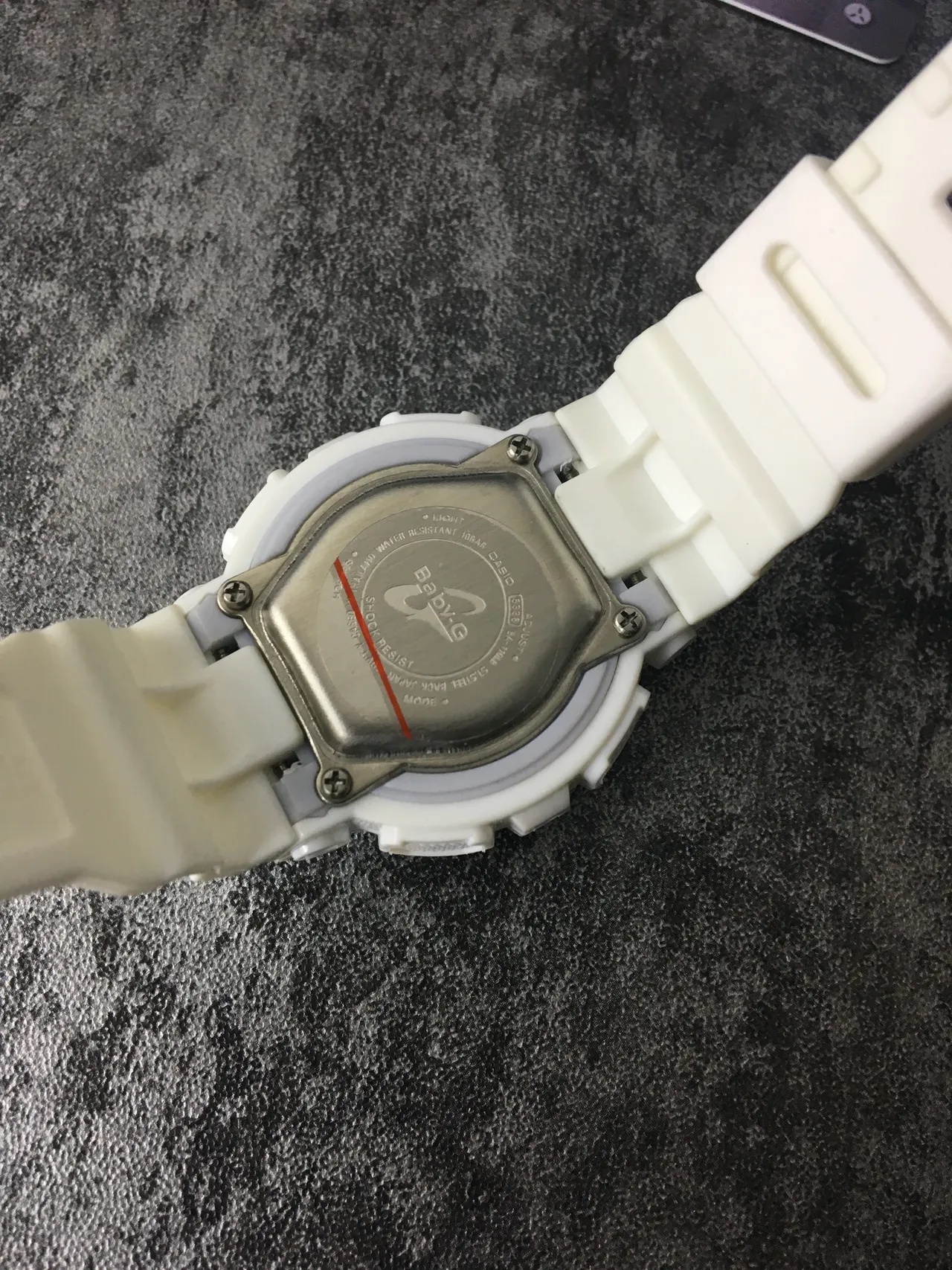 Casio Baby-G Beige Gold Relógio Híbrido Analógico-Digital Construção Robusta de Resina 3