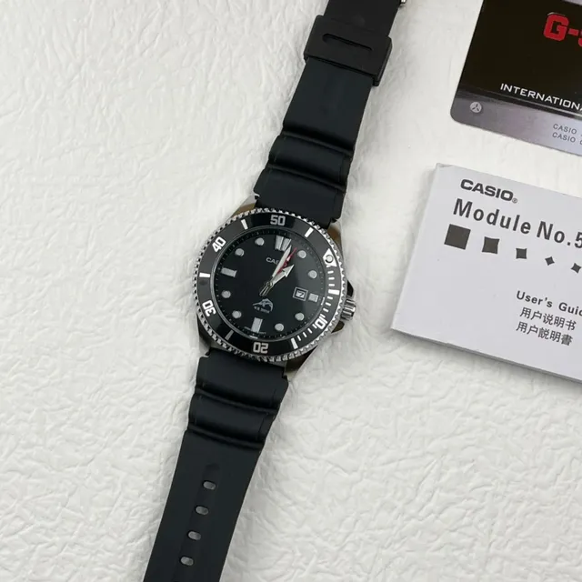 Casio أسلوب غوص ساعة تناظرية وجه أسود غطاء فضي ساعة رياضية 6