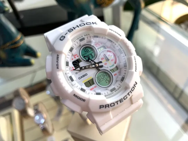 Casio G-Shock GA-100 Blanc Analogique-Numérique Montre Sportive 6