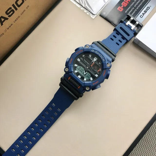 Casio G-Shock GA-2100 蓝色和黑色运动手表 5