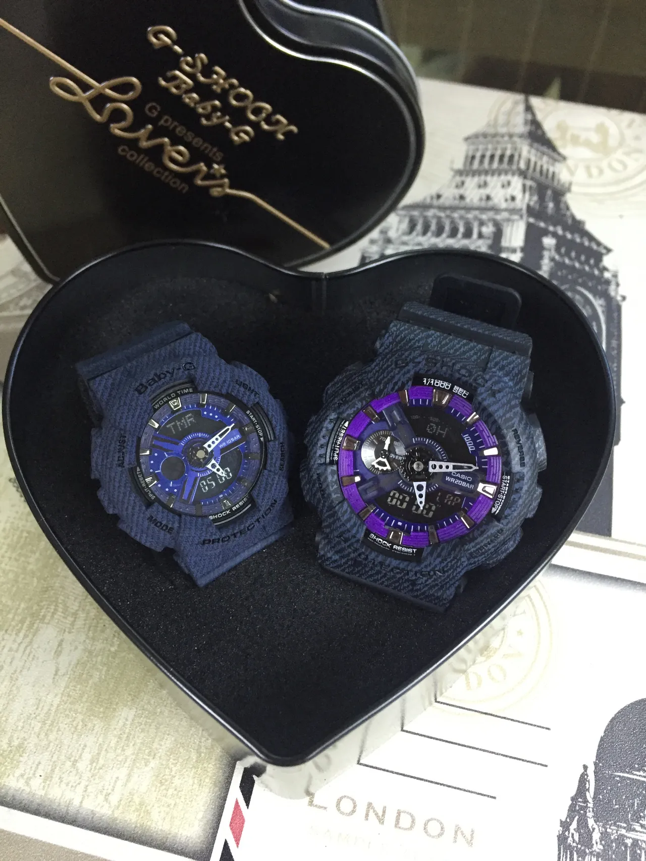 Casio G-Shock x नीला काला टेक्स्चर्ड रेजिन केस एनालॉग-डिजिटल डिस्प्ले घड़ी 10