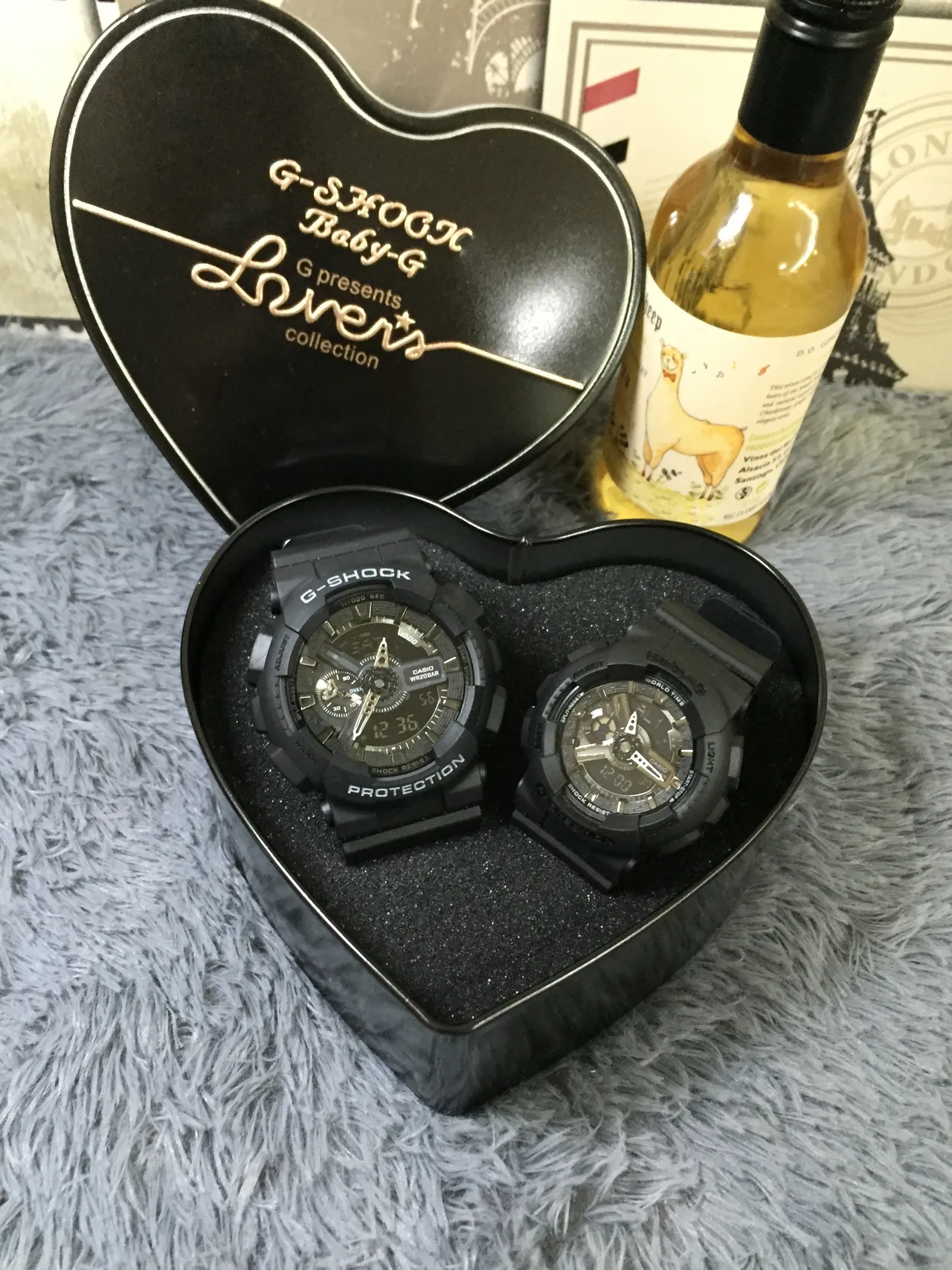 Casio G-Shock x नीला काला टेक्स्चर्ड रेजिन केस एनालॉग-डिजिटल डिस्प्ले घड़ी 24