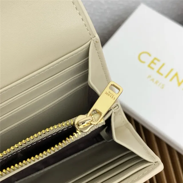 Celine Triomphe भूरा गोल्ड स्मूथ चमड़ा सेंट्रल सीम लंबा वॉलेट 4