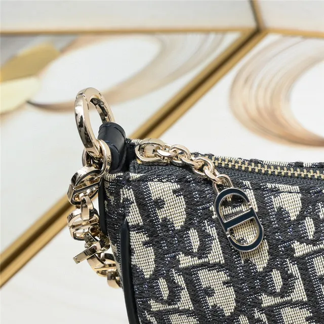 Chanel 22 Bag Preta Dourada Quiltada Costura Diamante Couro Alça Corrente Bolsa 22