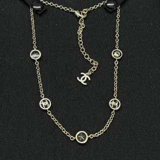 شانيل سلسلة ذهب أسود مع تعويذات مينا قلادة