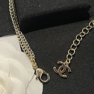 سوار Chanel زهرة الكاميليا المينا الأزرق السلسلة الفضية