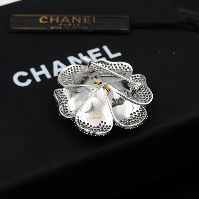 Chanel Camellia Pavé-Crystal Silver-Tone Brooch 2