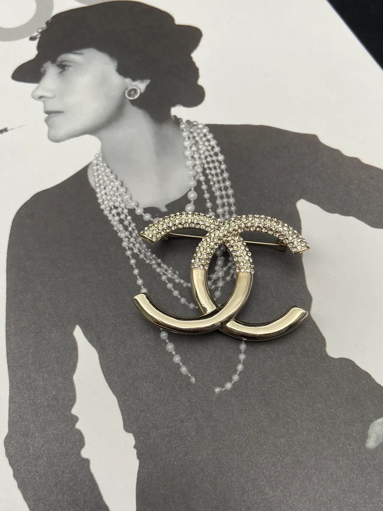 Chanel CC Logo 金银 互锁 水晶镶嵌 项链 5
