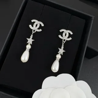 Chanel CC Star মুক্তা ক্রিস্টাল ড্রপ ইয়াররিংস