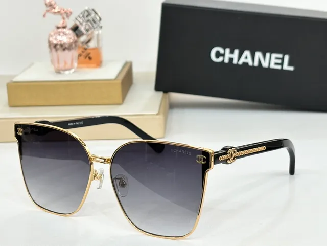 Chanel تفاصيل السلاسل الزرقاء والذهبية النظارات الشمسية 4