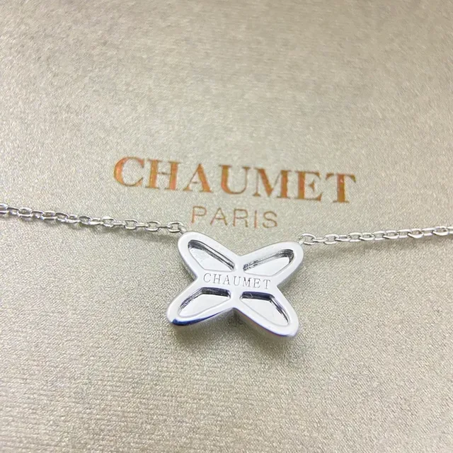 Chanel Collar Cruz Dorada Plata Pendiente Piedra Redonda Central 3