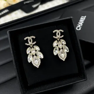 Chanel كريستال شاندلير CC Logo أقراط