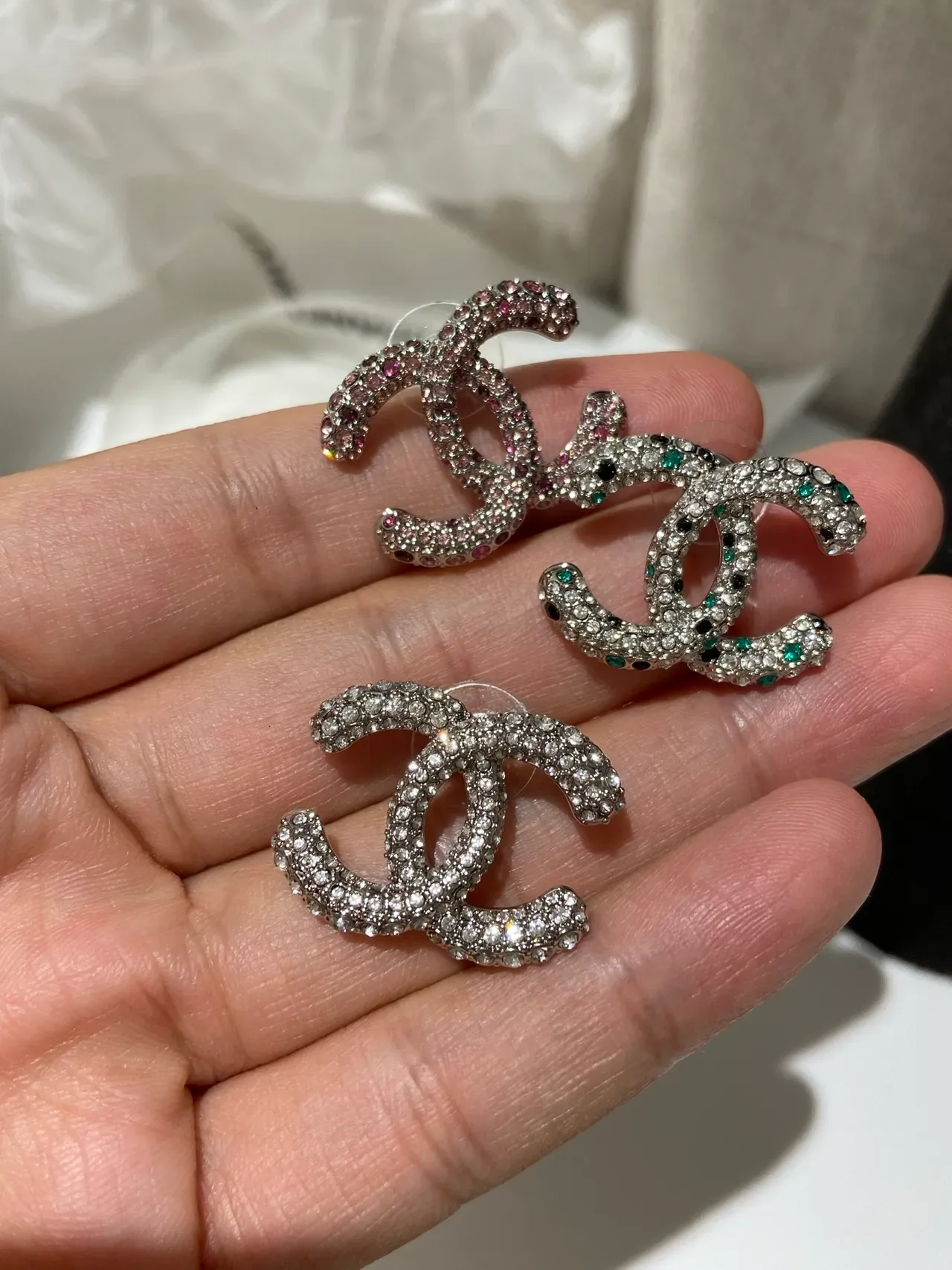 Chanel Double C Pavé Crystal Pink-Red Boucles d'oreilles 8