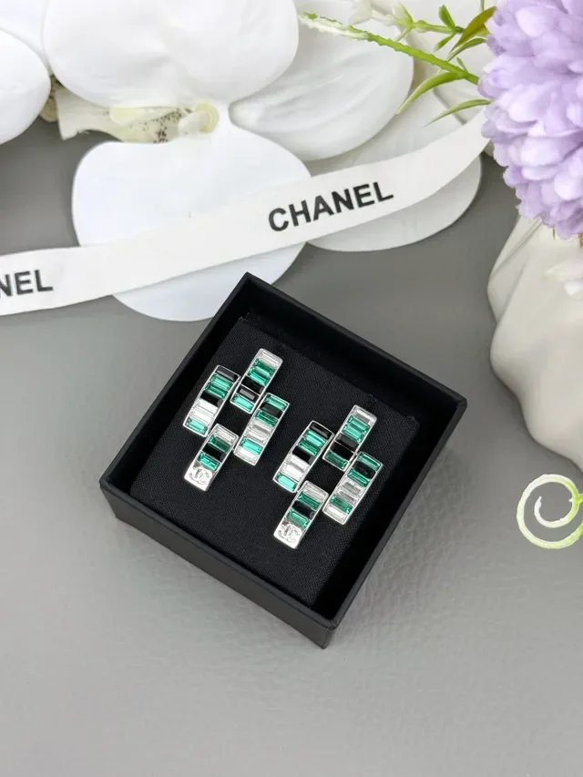 Chanel Green Silver Geometric Bar Baguette-Cut Stones Earrings 5