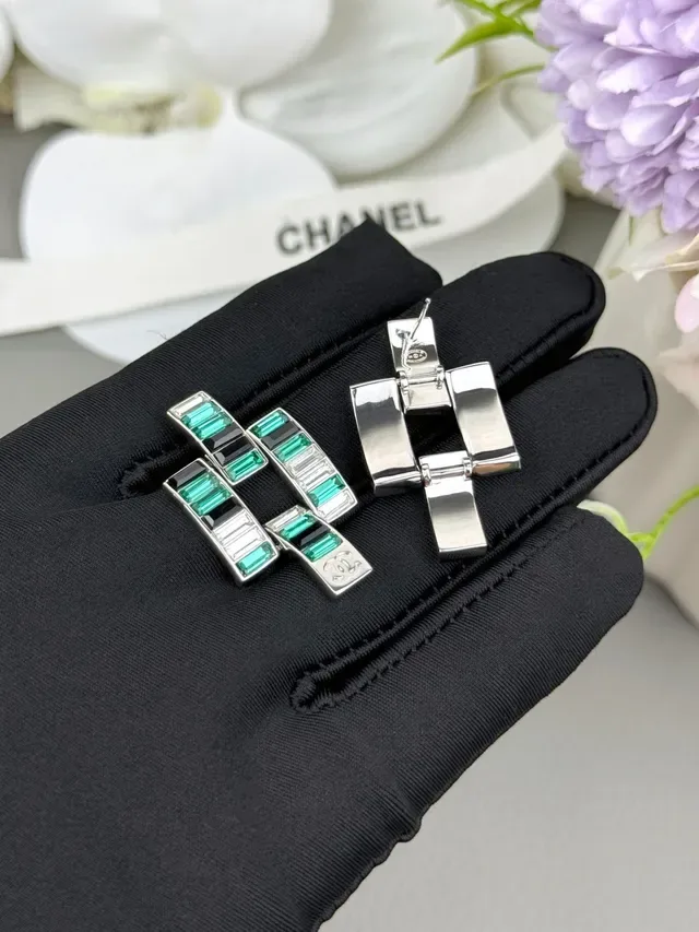 Chanel Green Silver Geometric Bar Baguette-Cut Stones Earrings 6