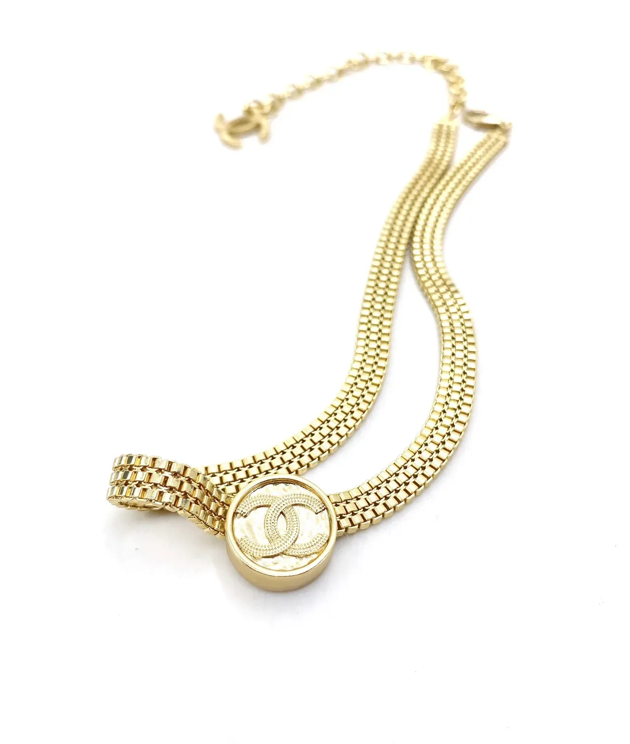 Chanel Medallion Pendant Gold-Tone Mesh Chain Necklace 4