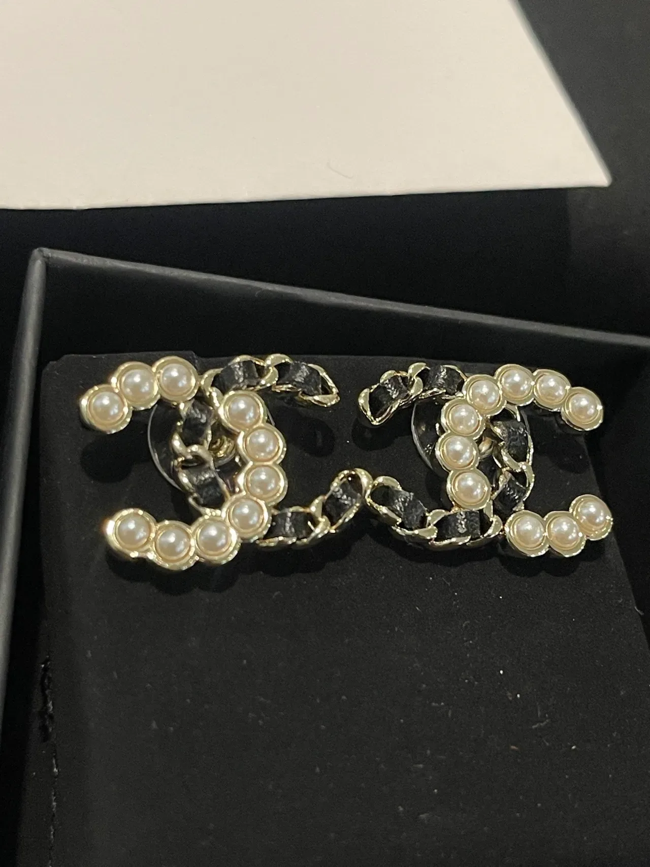 Chanel Pearl-Embellished Interlocking CC Earrings 5