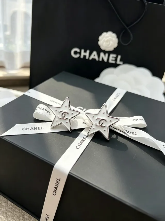 Chanel Star White Silver Enamel Earrings 9