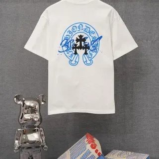 Chrome Hearts क्रॉस मोटिफ ग्राफिक प्रिंट सफेद टी-शर्ट