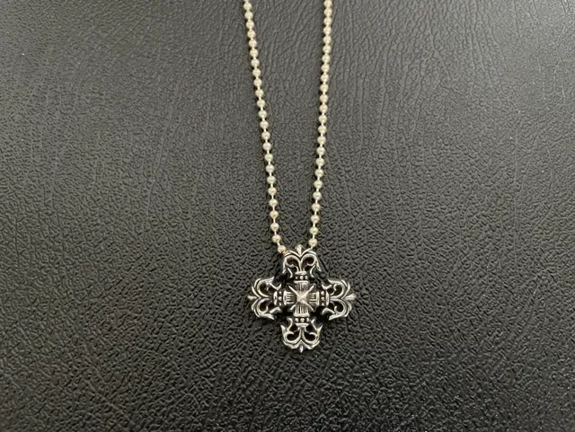 Chrome Hearts Crucifix चांदी धातु क्रॉस पेंडेंट नेकलेस 2