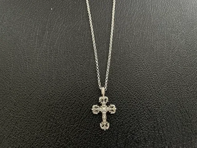 Chrome Hearts Crucifix चांदी धातु क्रॉस पेंडेंट नेकलेस 3
