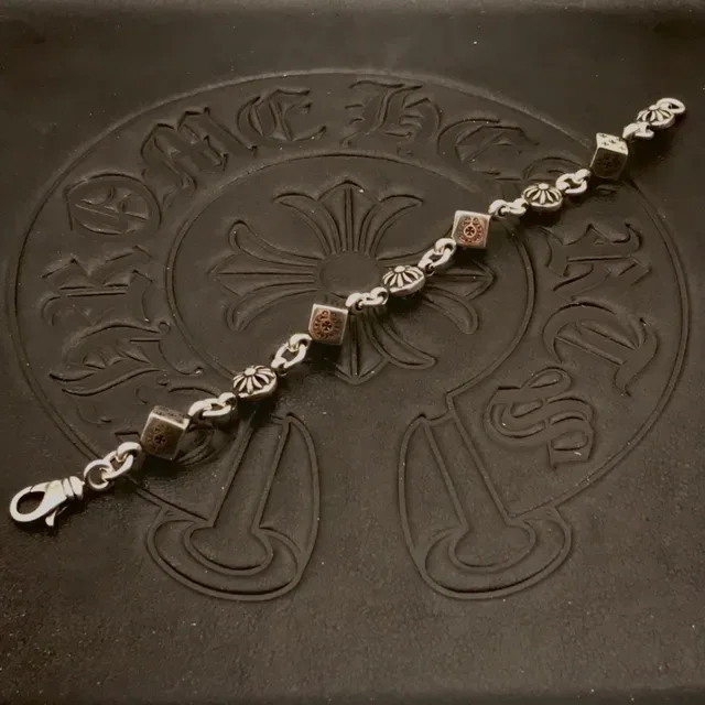Chrome Hearts Pulsera Dados Plata Charms Motivos Florales Sunburst 9