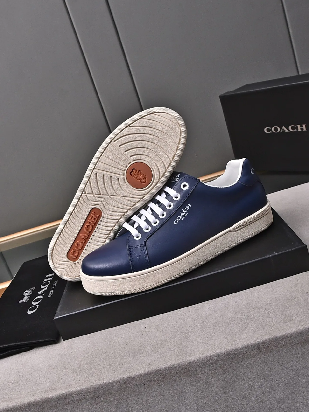 Coach Sneakers Lifestyle en Cuir Navy Low-Top 4