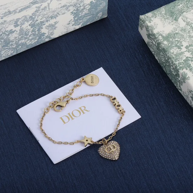 Dior Amour सلسلة ذهبية فضية Pavé Crystal Heart Pendant Necklace 4