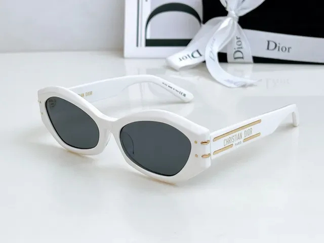 Dior Gafas de Sol Angulares Geométricas Brillantes Negro 7