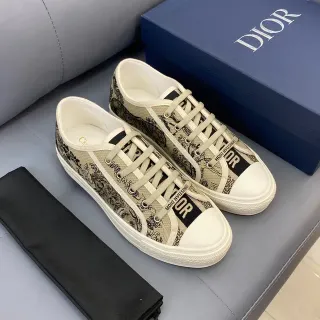 Dior B23 Beige Toile de Jouy Print sneakers lifestyle