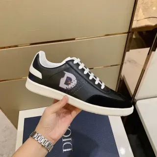 Dior B23 কালো এবং সাদা লাইফস্টাইল স্নিকার
