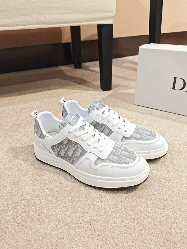 Dior B23 Monogram Sneakers Lifestyle Blanc et Gris 2