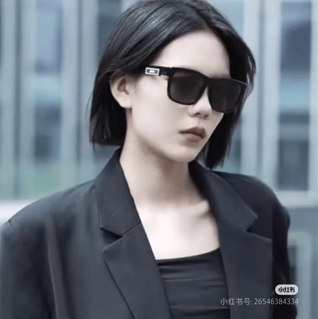 Dior Black Blue Rectangular Frame Acetate Construction Sunglasses 2