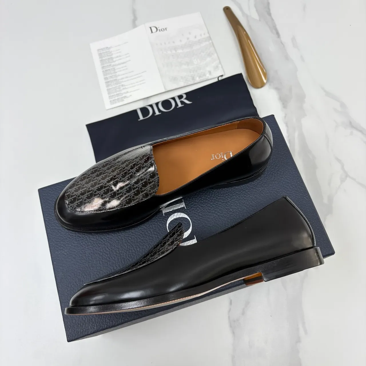Dior Loafer Noir Gris Brillant en Cuir Monogrammé 4