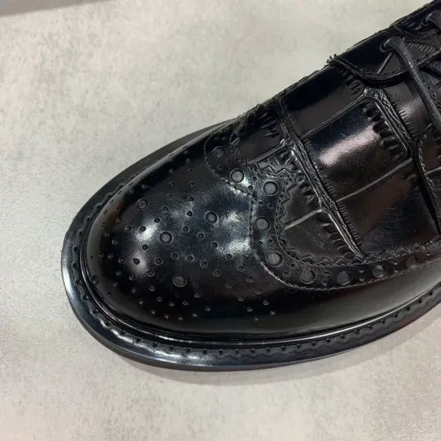 Dior Negro Wingtip Brogue de Cuero Patentado y Texturizado 5