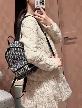 Dior Book Tote ميني باك باك بحري Oblique Monogram كاجوال باك باك 17